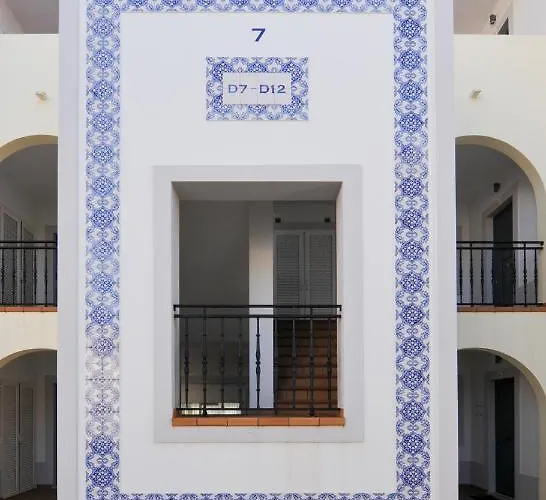 The Other Side D'el Rey Amoreira (Leiria)